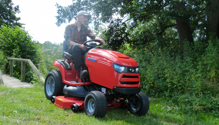 Simplicity Regent SLT 275 havetraktor
